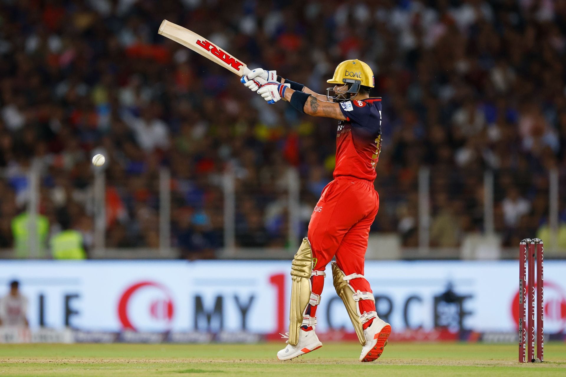 RCB legend gets a new Shiva-inspired tattoo ahead of IPL 2026 [Watch]