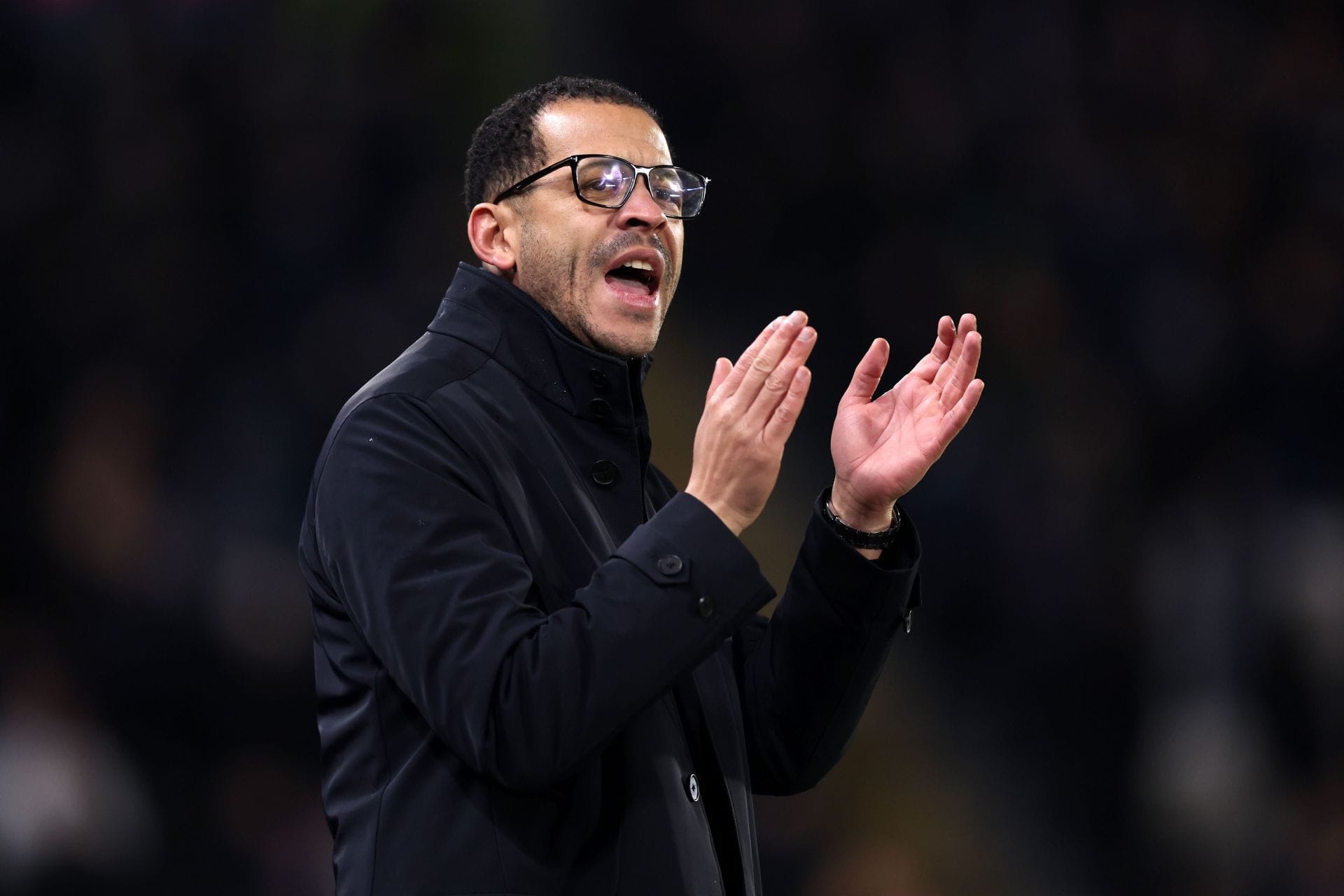 Liam Rosenior responds when asked if Chelsea transfer ban before PSG game is ‘negative distraction’ for the team