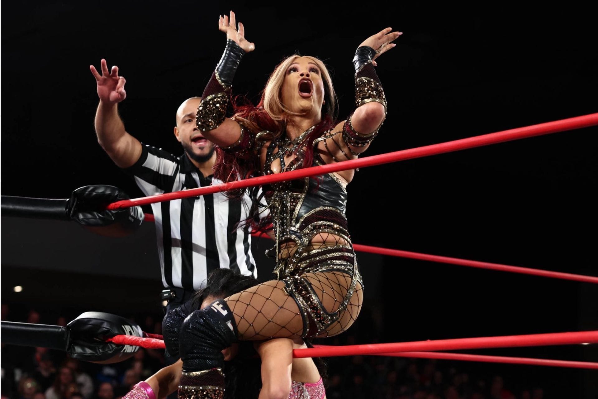“She is already on the decline,” says AEW star after suddenly ending Mercedes Mone’s title reign
