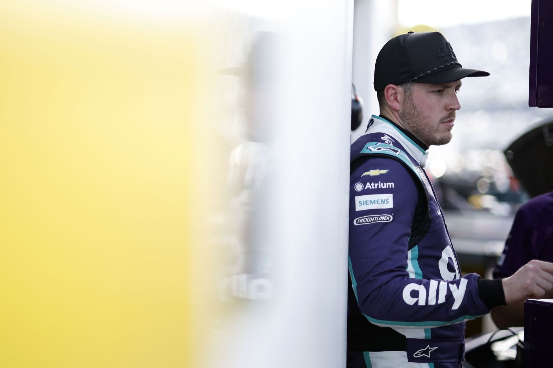 Alex Bowman set to miss next three NASCAR races as HMS drops update on vertigo recovery