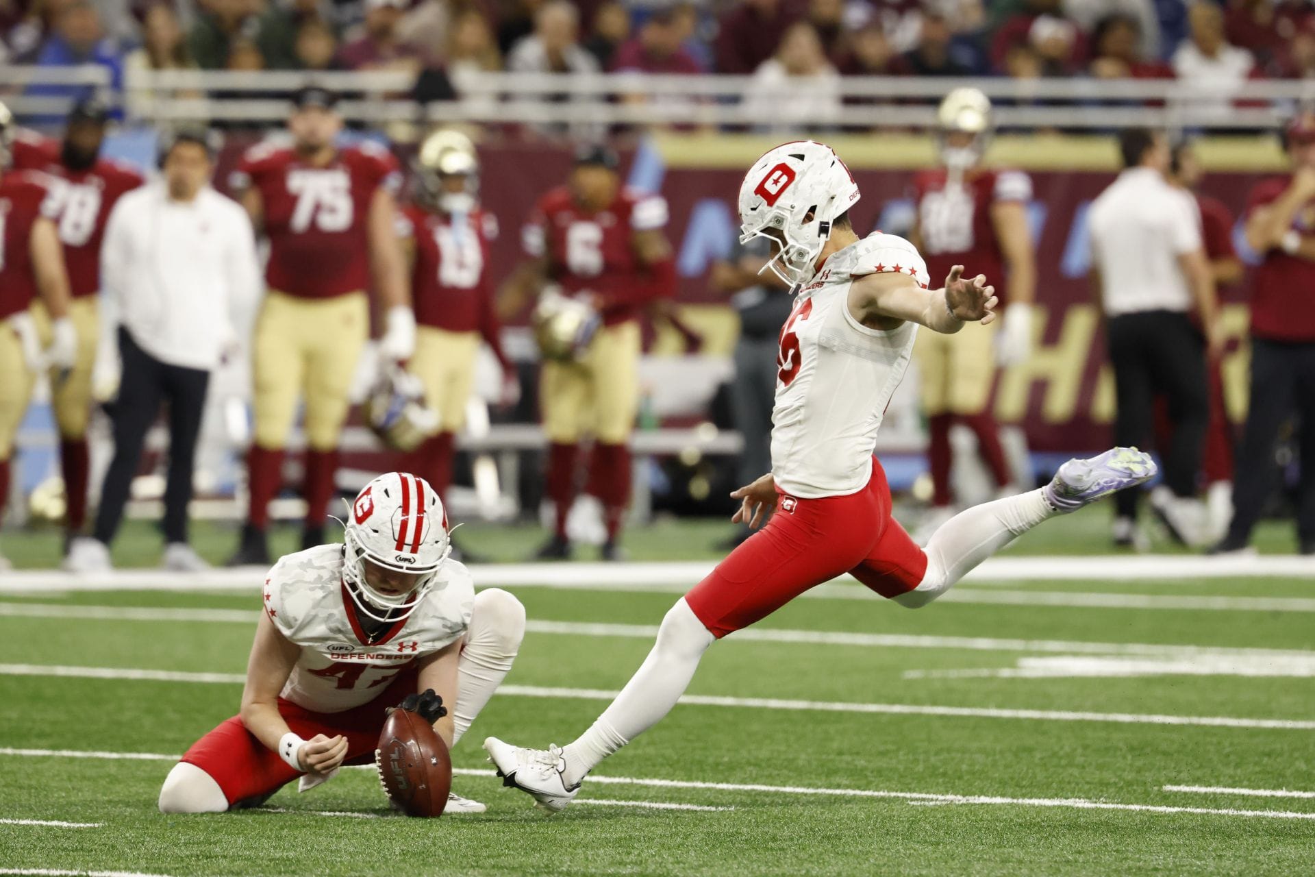 "What an awful league" "Literally rewards bad offense": NFL fans react to UFL awarding 4-points to 60+ yard field goals