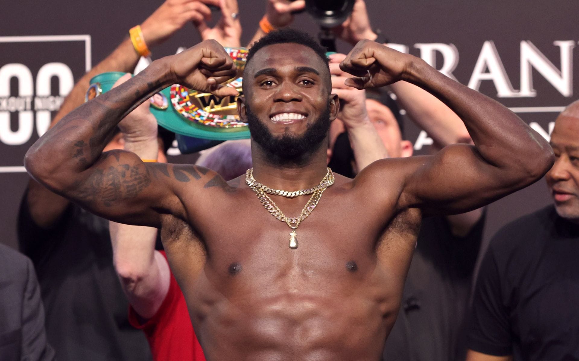 What is Carlos Adames' ethnicity? A closer look at the professional boxer's heritage and roots