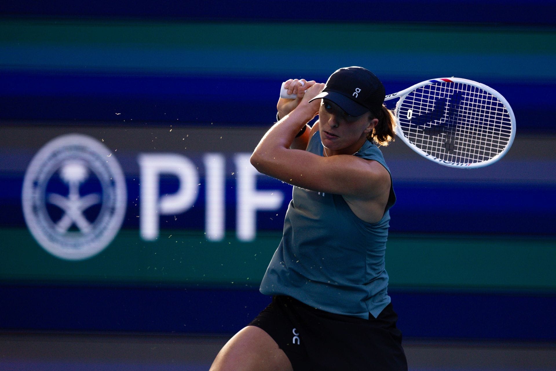 After Emma Raducanu, Iga Swiatek makes surprise BJK Cup announcement amid coaching chaos