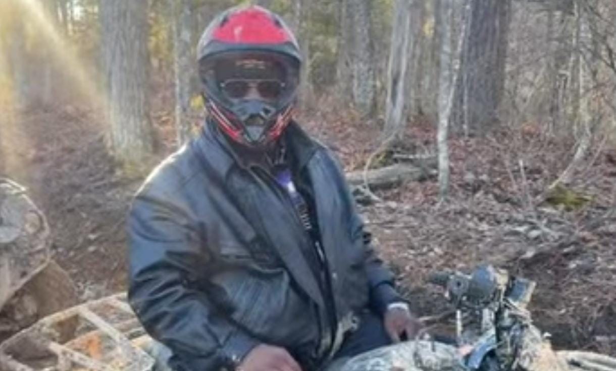 "My mother was pregnant at 15" "Dad was a big-time drug dealer" - WWE Hall of Famer on life growing up