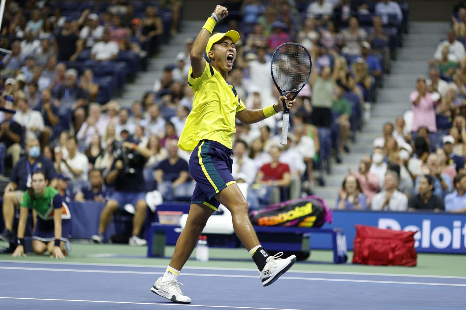 Controversy erupts at Indian Wells as umpire's judgment leads to World ...
