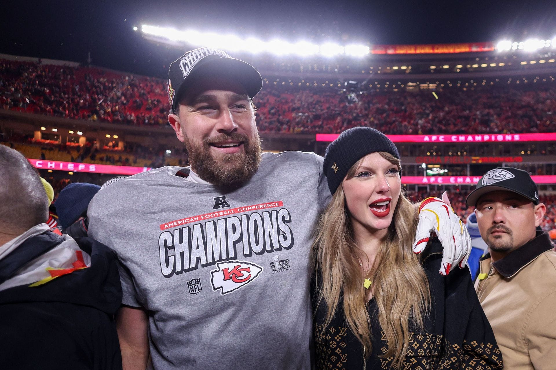 Travis Kelce's fiancée Taylor Swift faces major legal accusation over 'The Life of a Showgirl' album 