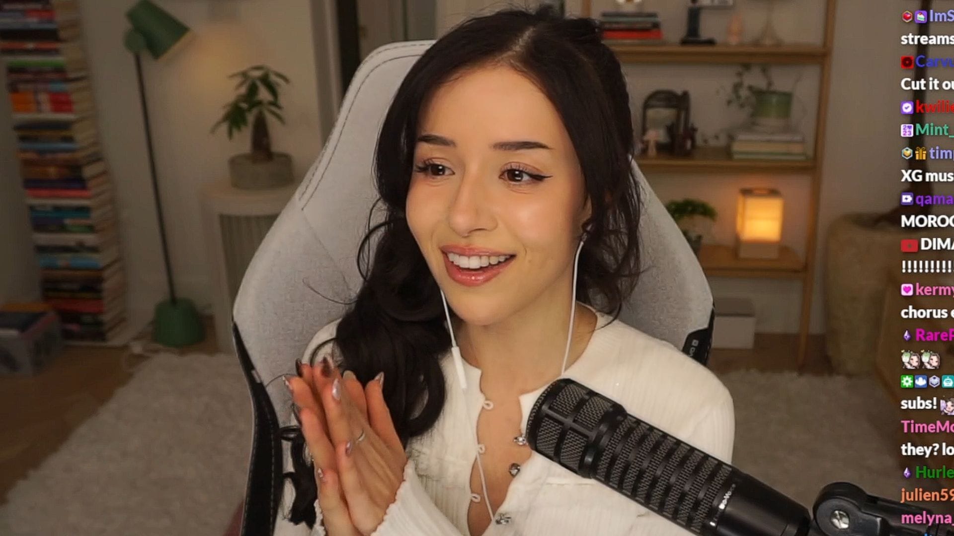 "There have always been some issues in relation to misogyny": Pokimane says "girls are scared" to play multiplayer games