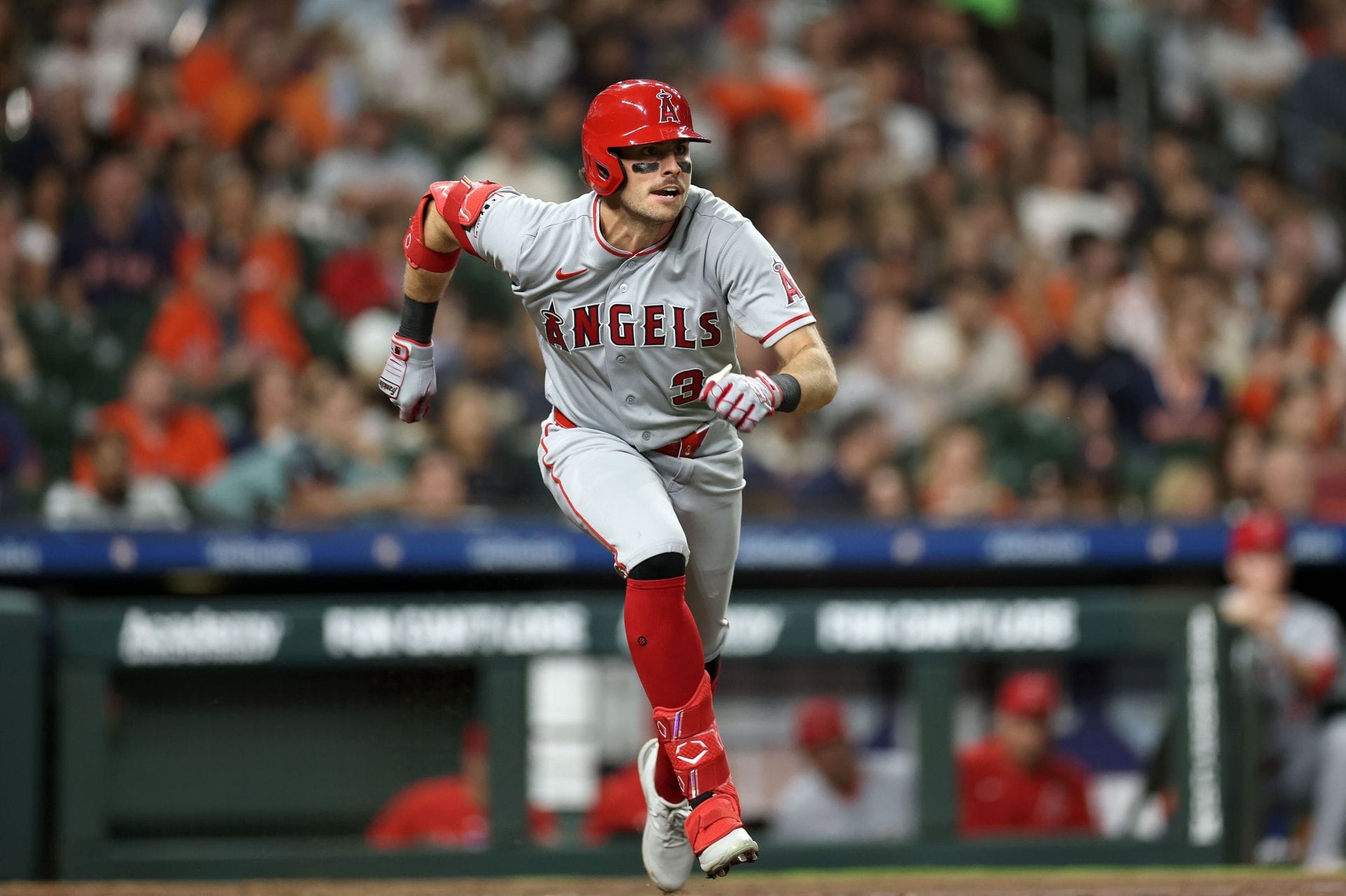 "I think about her everyday": Josh Lowe fights back tears after emotional 3-run HR weeks following mother’s passing