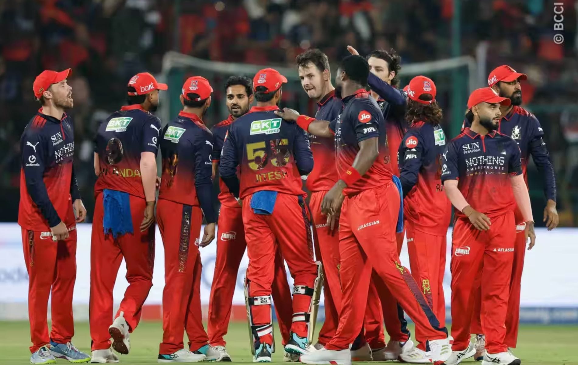RCB star banters with Dinesh Karthik through hilarious comment on post after dominant win over SRH in IPL 2026 [In Pictures]
