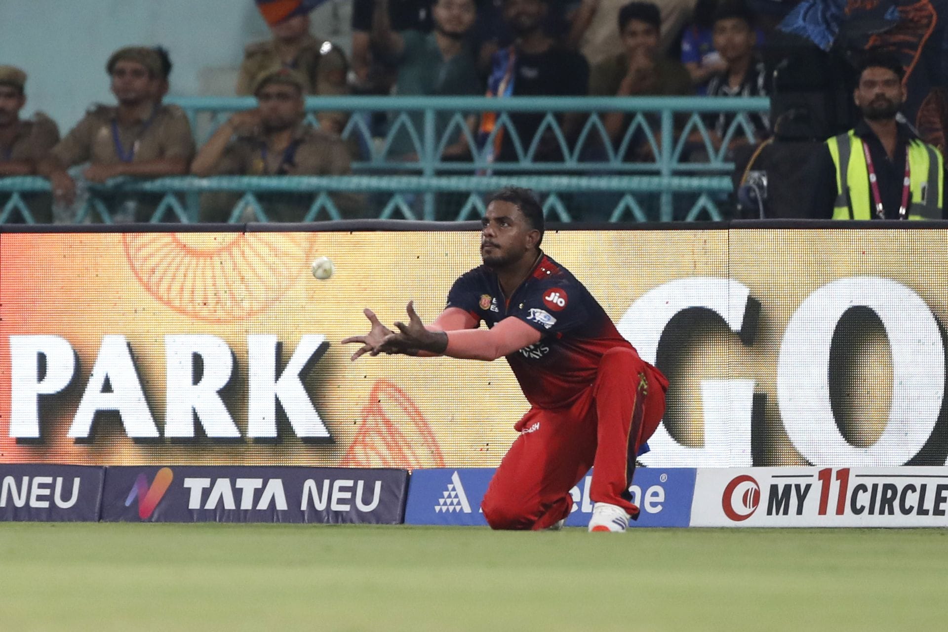 RCB Director of Cricket provides massive update on Yash Dayal's availability for IPL 2026 