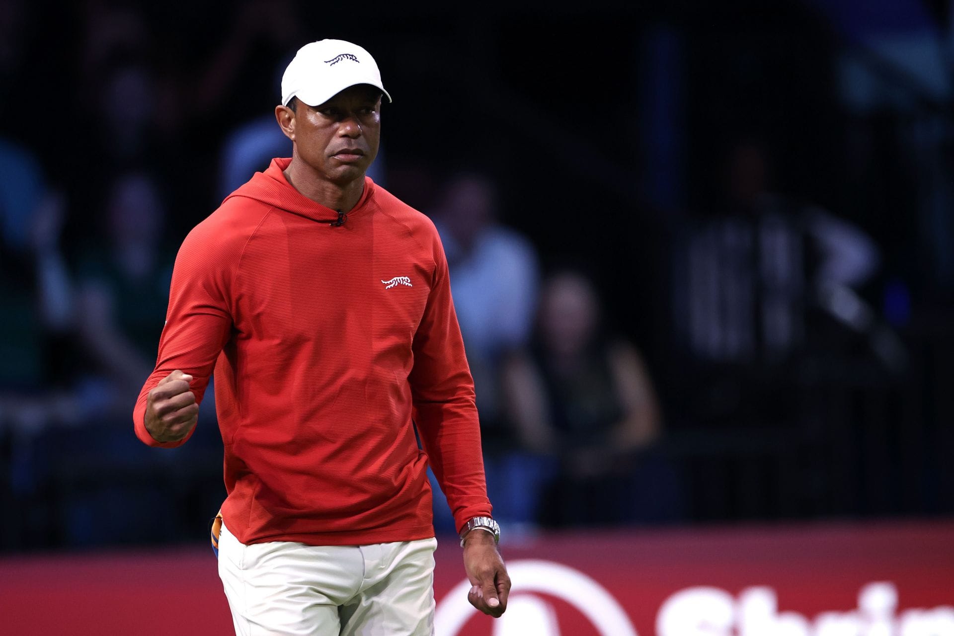 “Put Tiger Woods behind bars” – Dave Protnoy gets honest about the 15x Major winner’s rollover crash in Florida