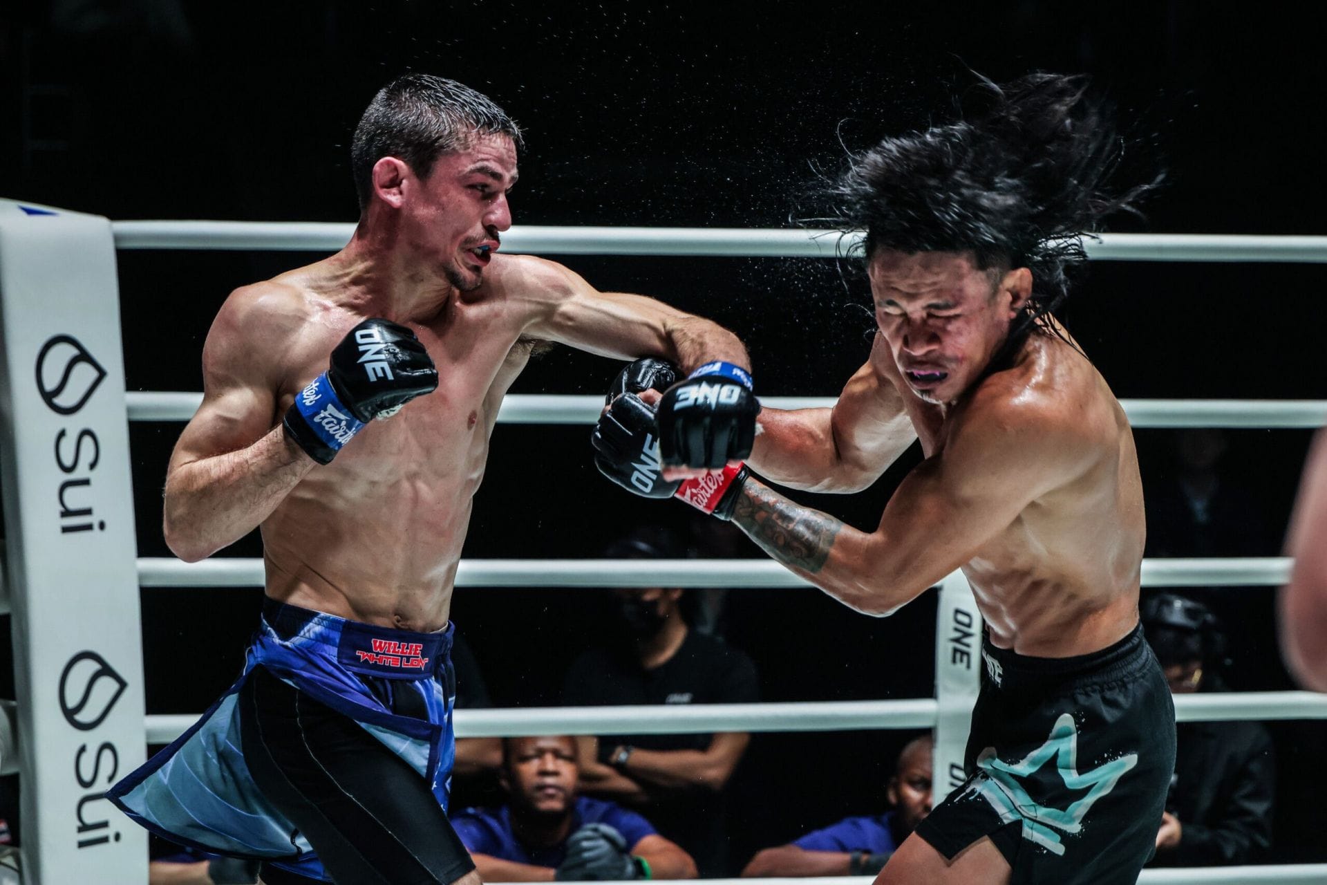 “Keep on working and adapting” - Willie van Rooyen reveals relentless striking philosophy that unlocked his finish over Jeremy Miado