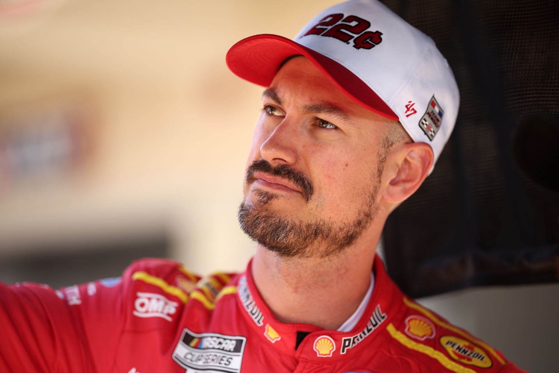 Joey Logano reveals how IndyCar drivers react to NASCAR’s short practice format: “They’re in disbelief”