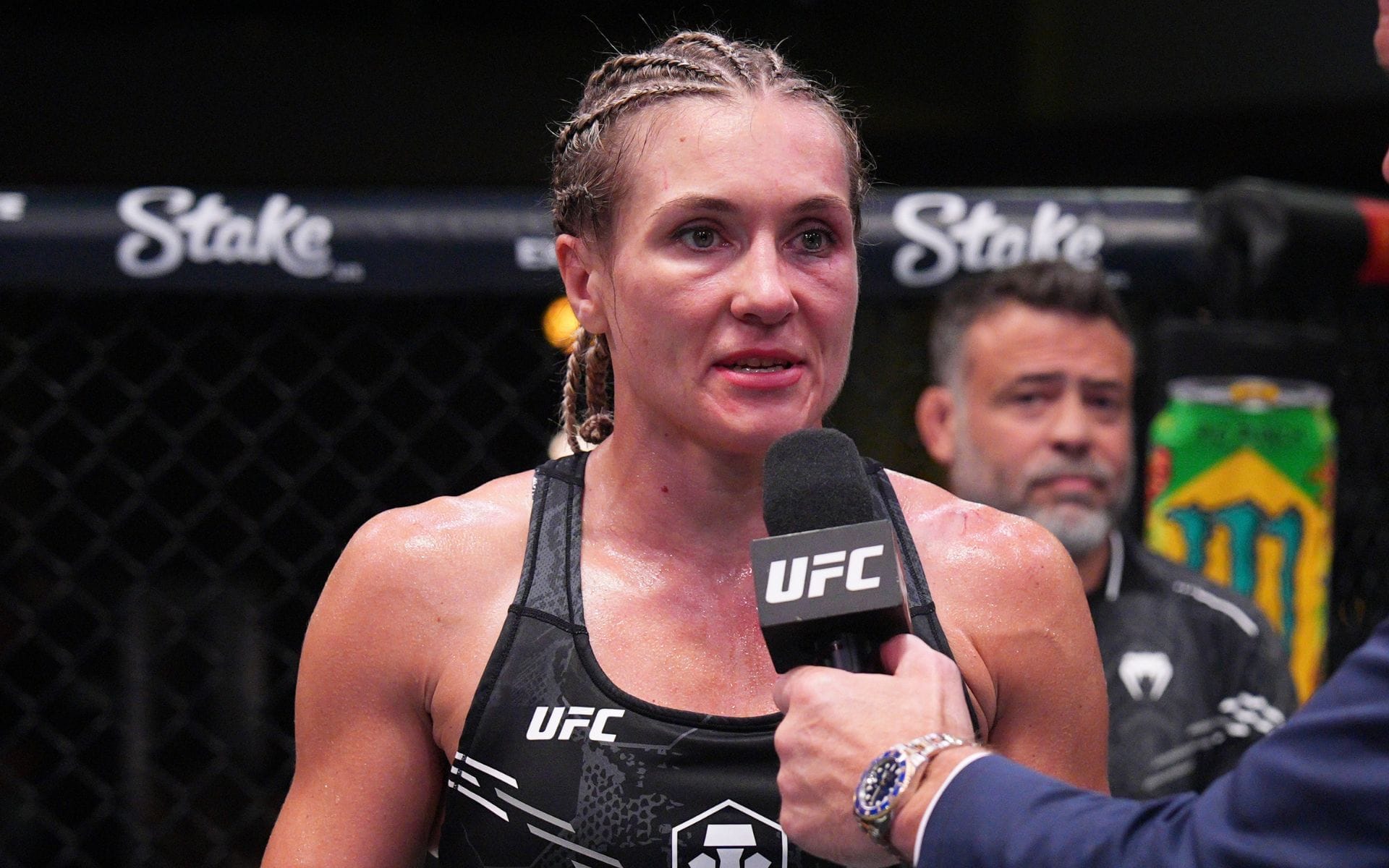 “They’re asking athletes to pay THEM” - UFC fighter Yana Santos trolls GFL over “wild business model”