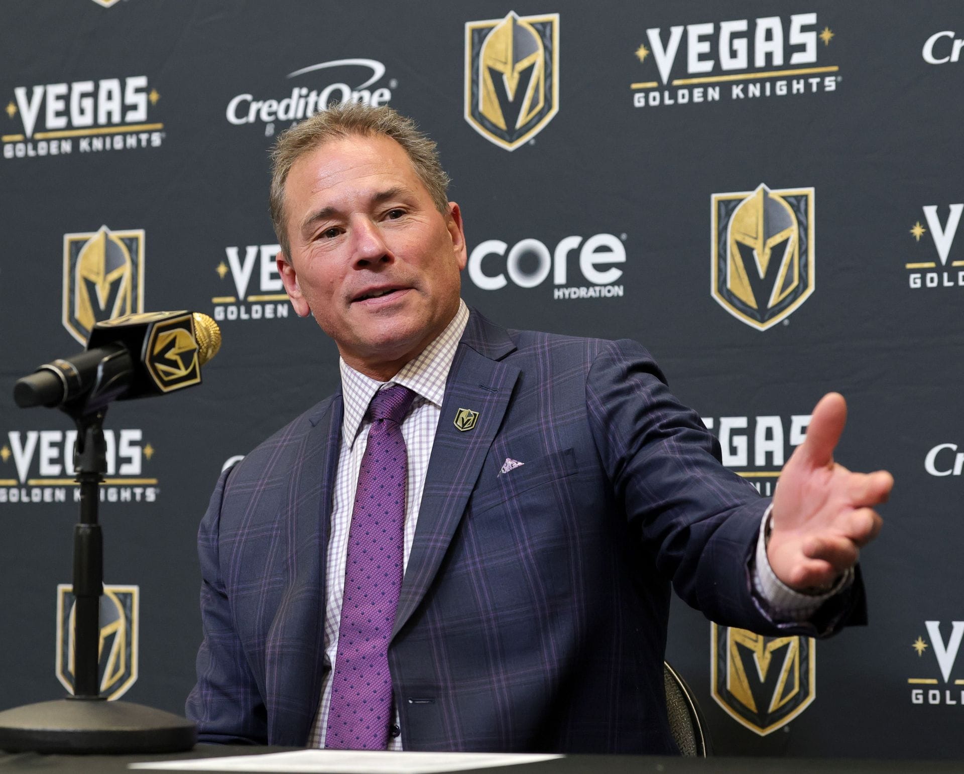 Bruce Cassidy, Golden Knights players' relationship "frayed" ever since  playoffs series loss to Oilers, reports Elliotte Friedman
