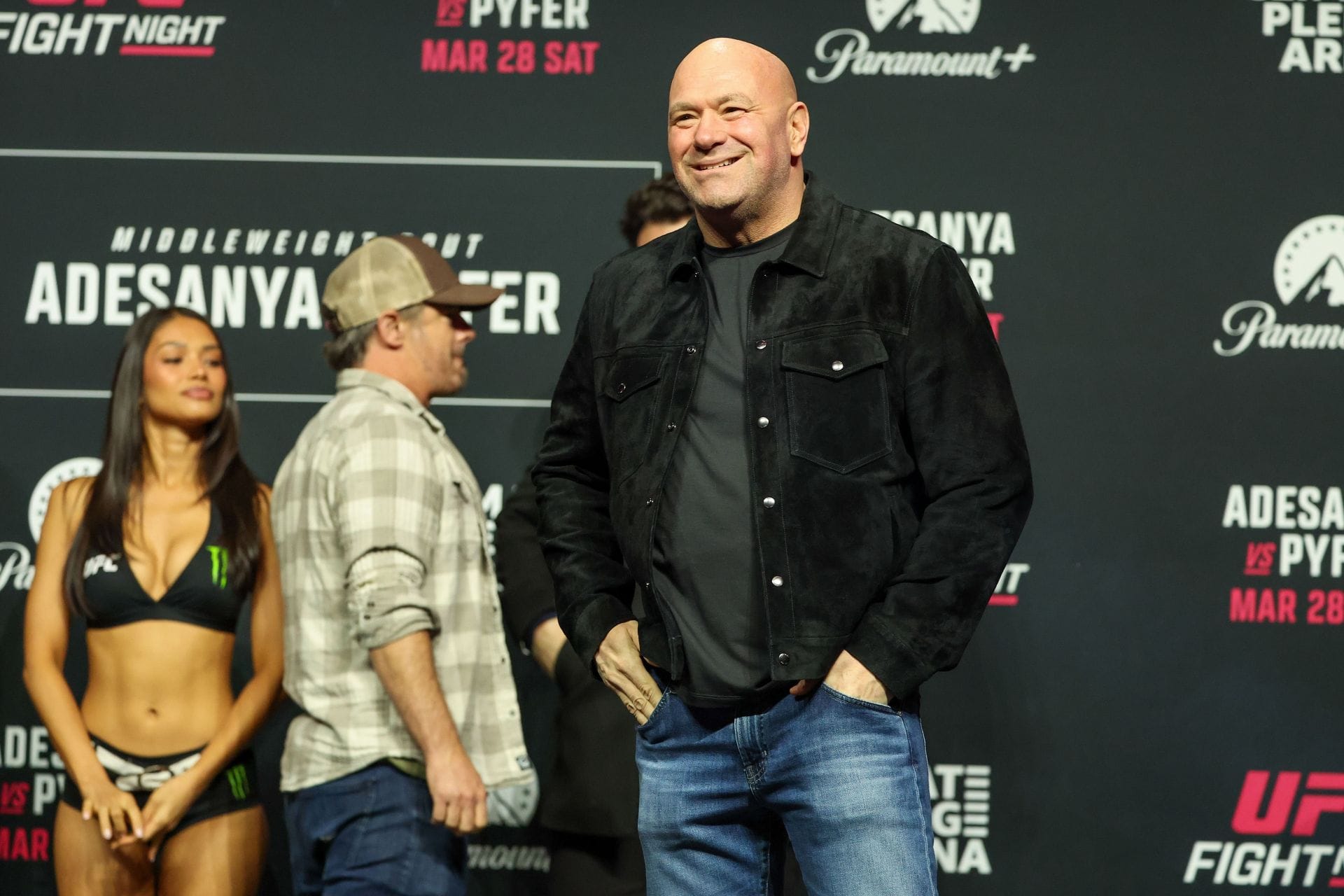 Dana White provides huge updates on Islam Makhachev and Conor McGregor’s futures