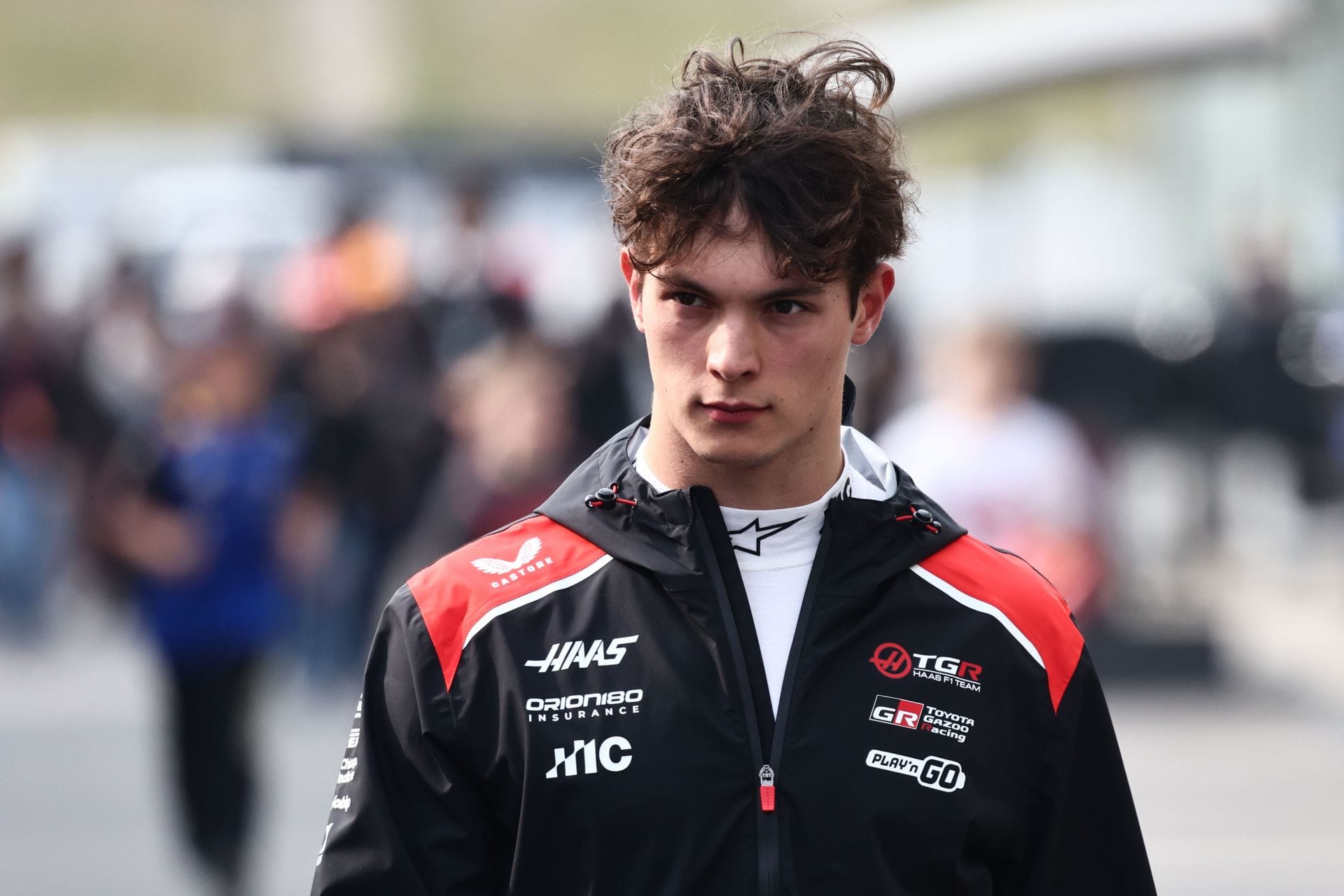 Watch: Ollie Bearman seen limping in the metro station after his crash in F1 Japanese GP