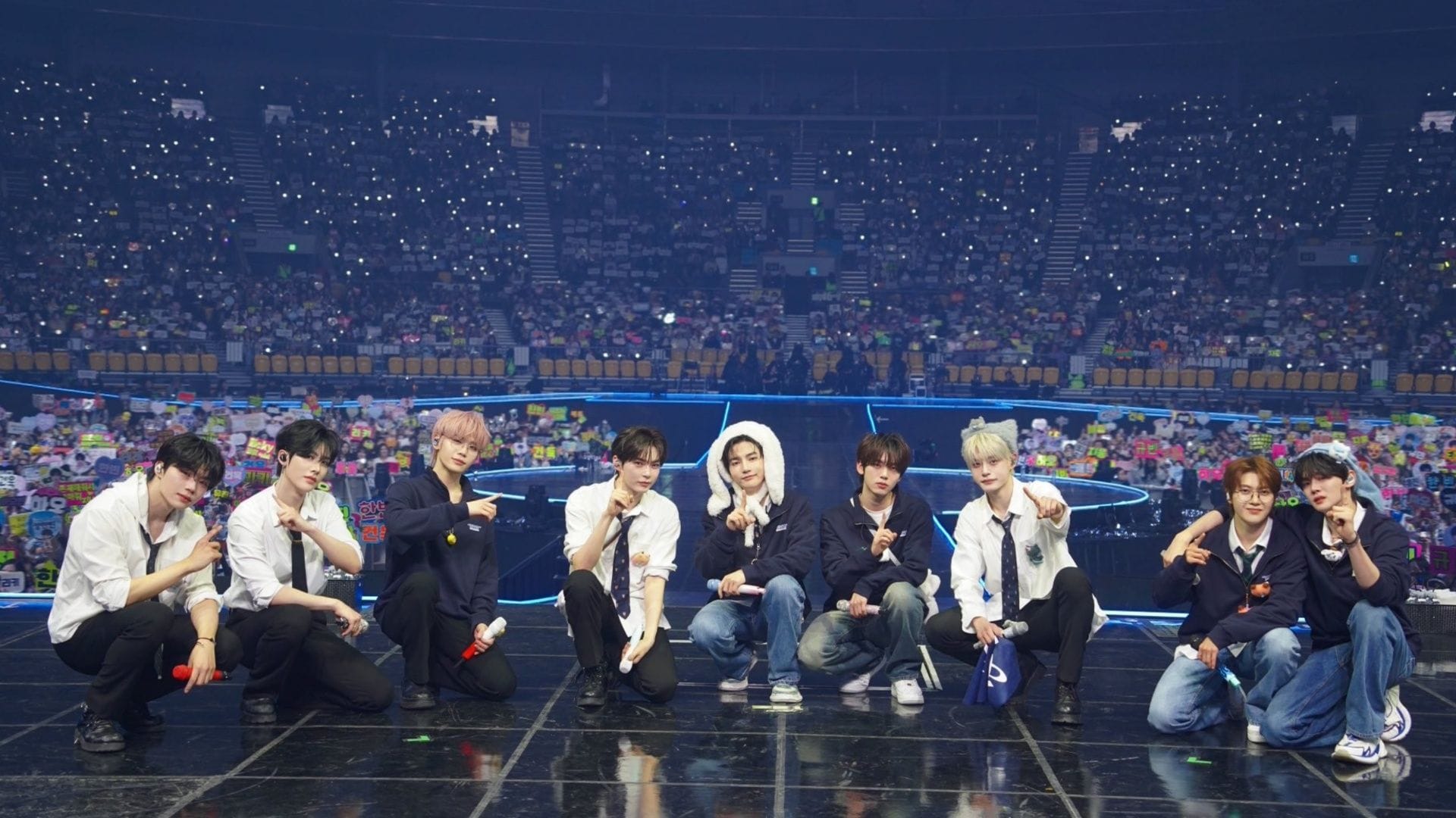 “This is devastating” - Fans left in tears as ZEROBASEONE bids farewell with members walking through the blue door at disbandment concert