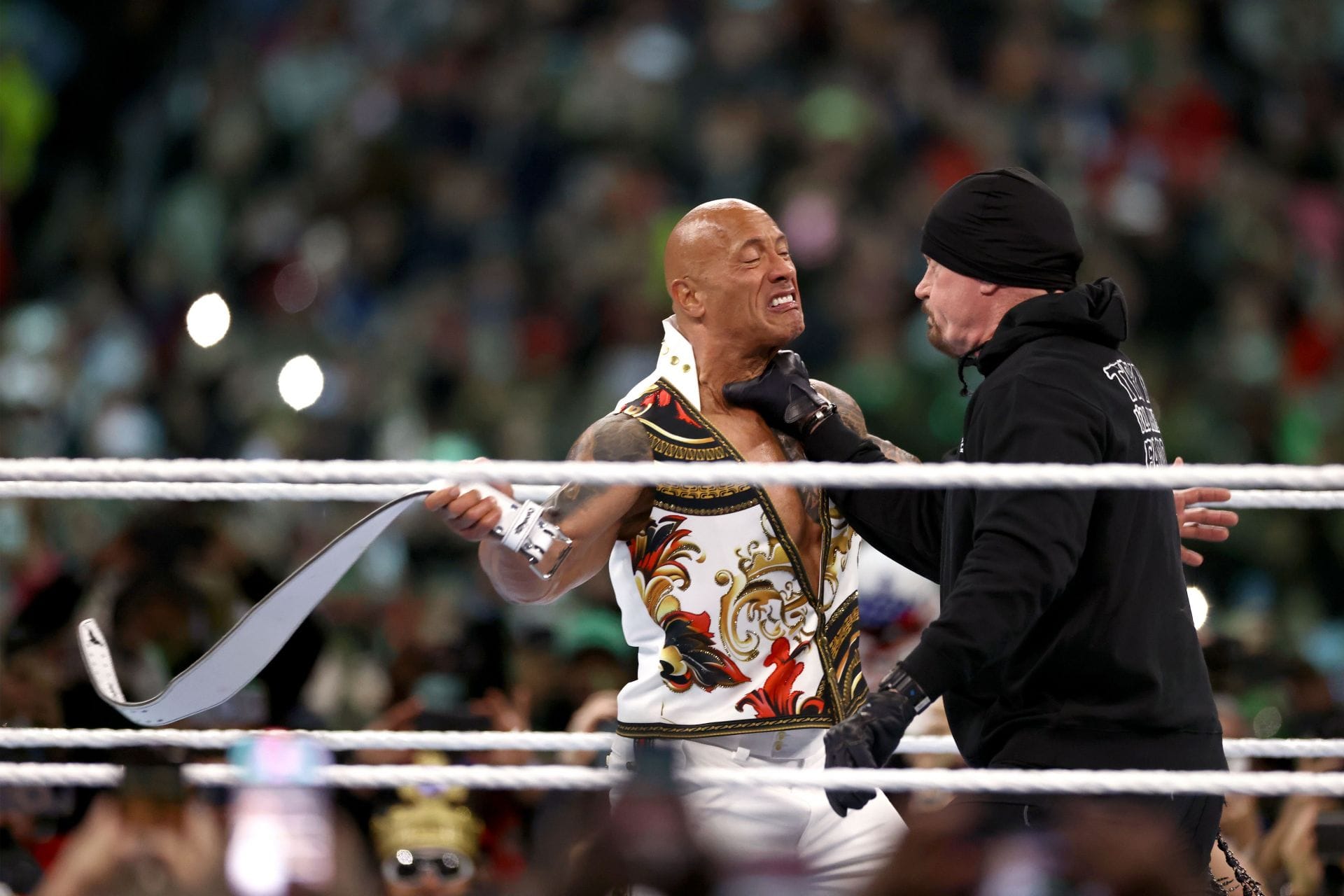 5 Best surprise WWE WrestleMania appearances of the past decade