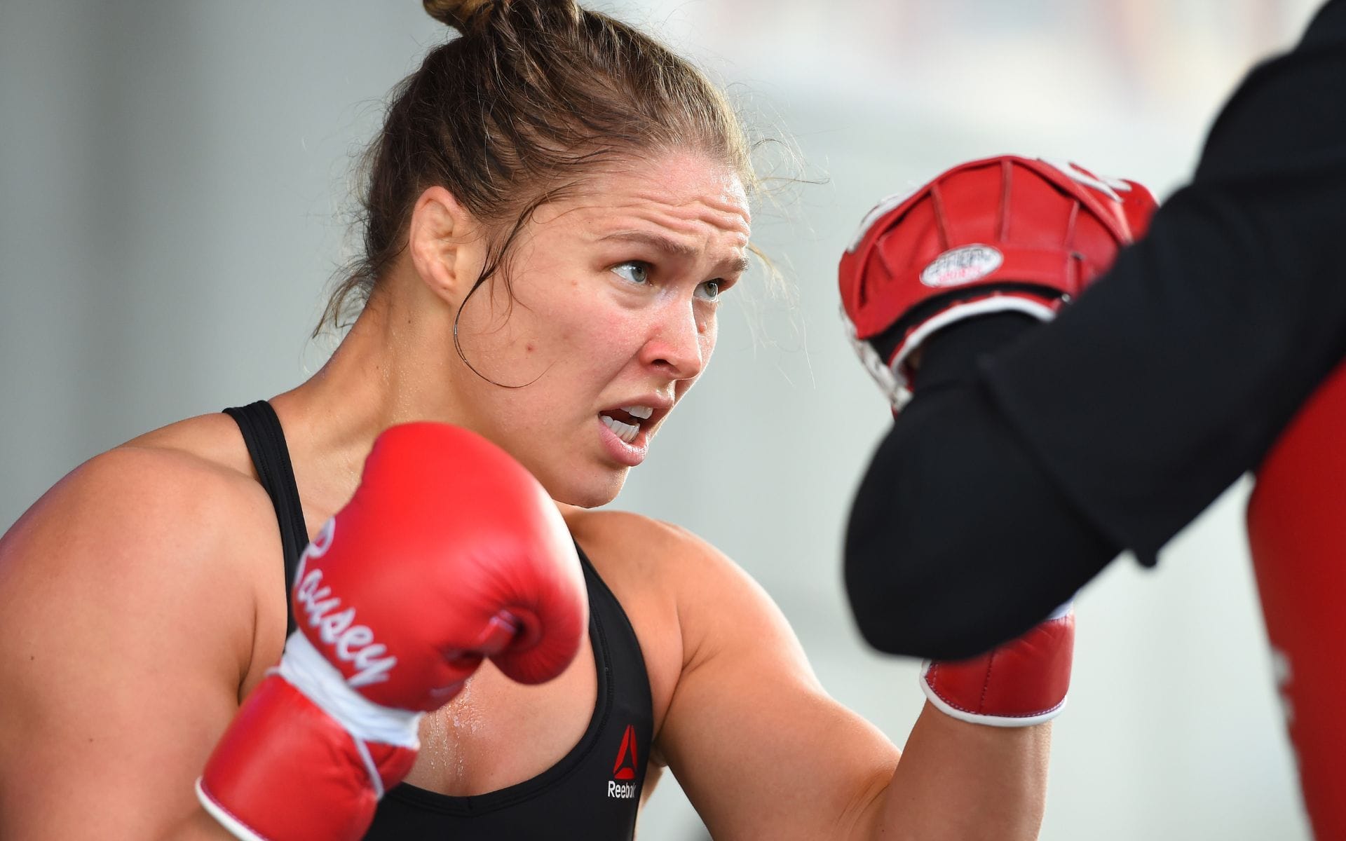 "Booing from my couch" - Fans slam UFC legend Ronda Rousey's pro wrestling return