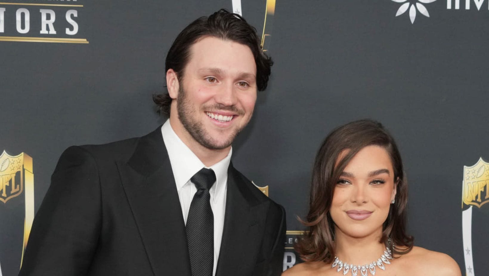 NFL: Super Bowl LIX-NFL Honors Red Carpet - Source: Imagn