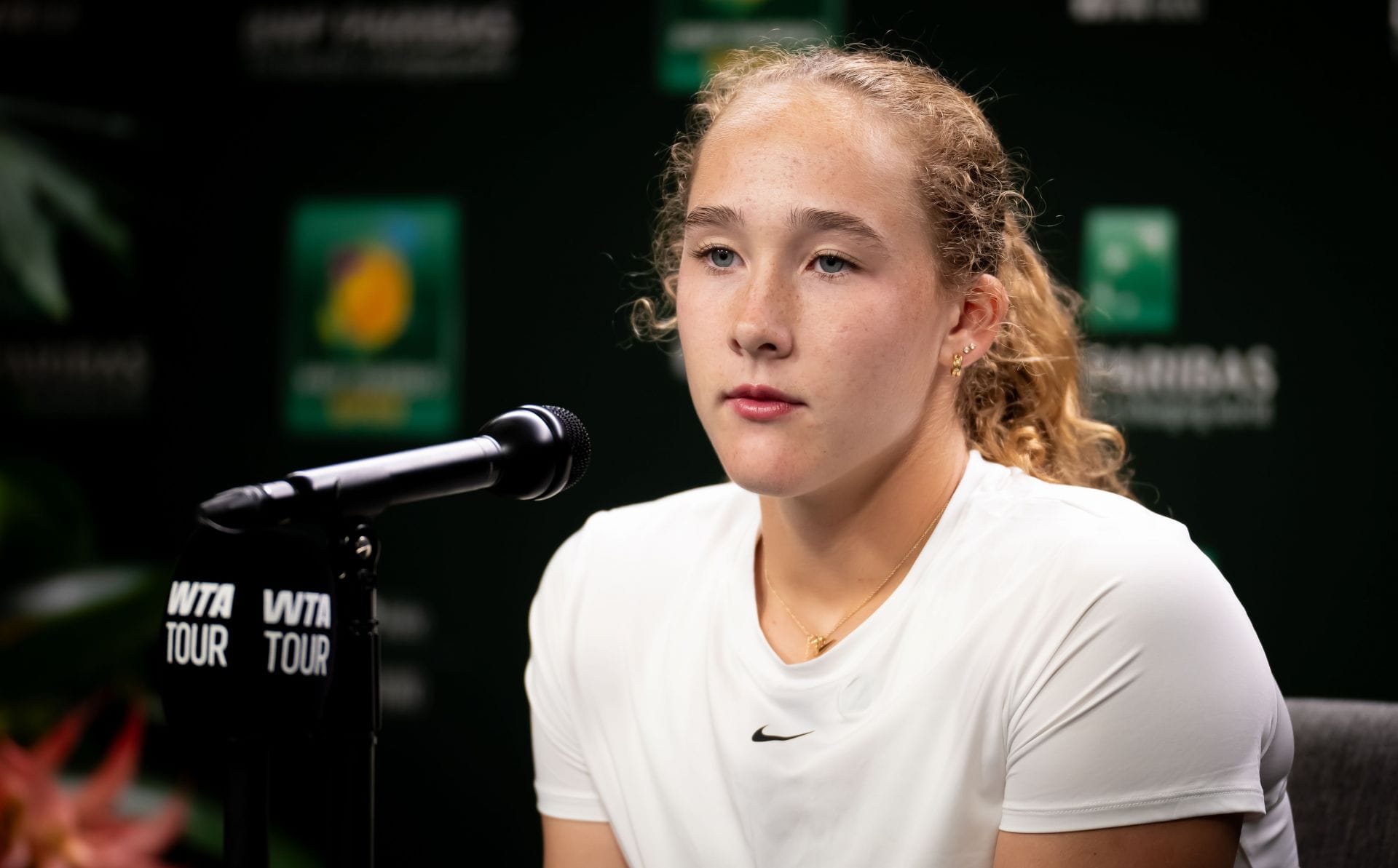 Mirra Andreeva during a press conference at the 2026 BNP Paribas Open in Indian Wells (Source: Getty)