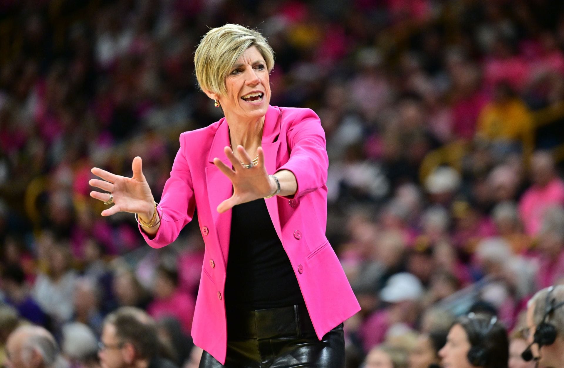 Iowa vs. Illinois women’s Big Ten Tournament basketball prediction ...