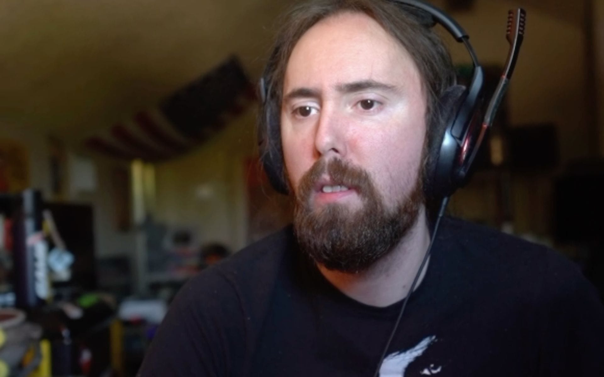 "You can cry about it": Asmongold responds to those calling for his Twitch ban following recent controversy