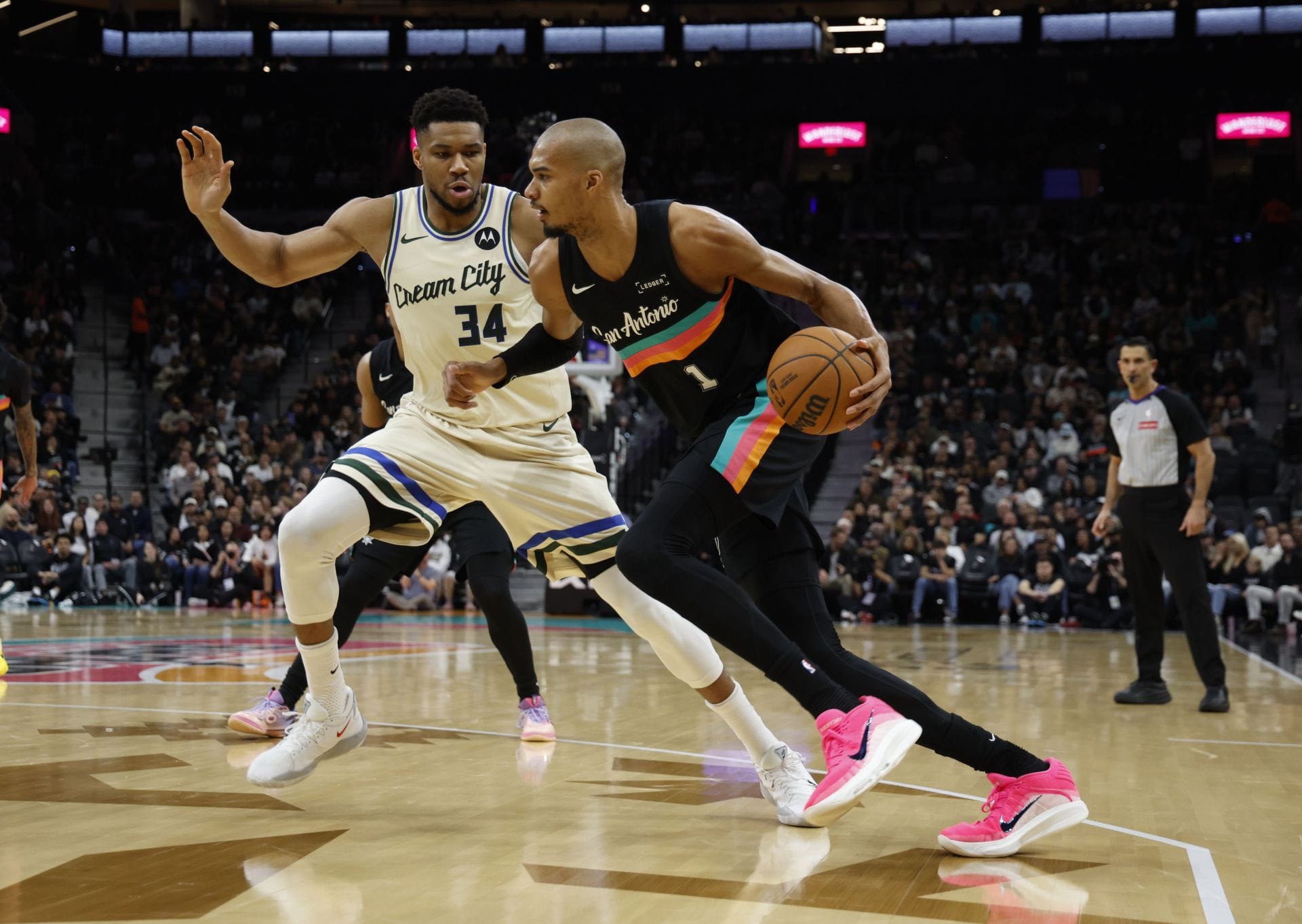 San Antonio Spurs vs Milwaukee Bucks Preview: Starting Lineups Tonight, Betting Tips and Game Prediction (Mar. 28) | 2025-26 NBA Season