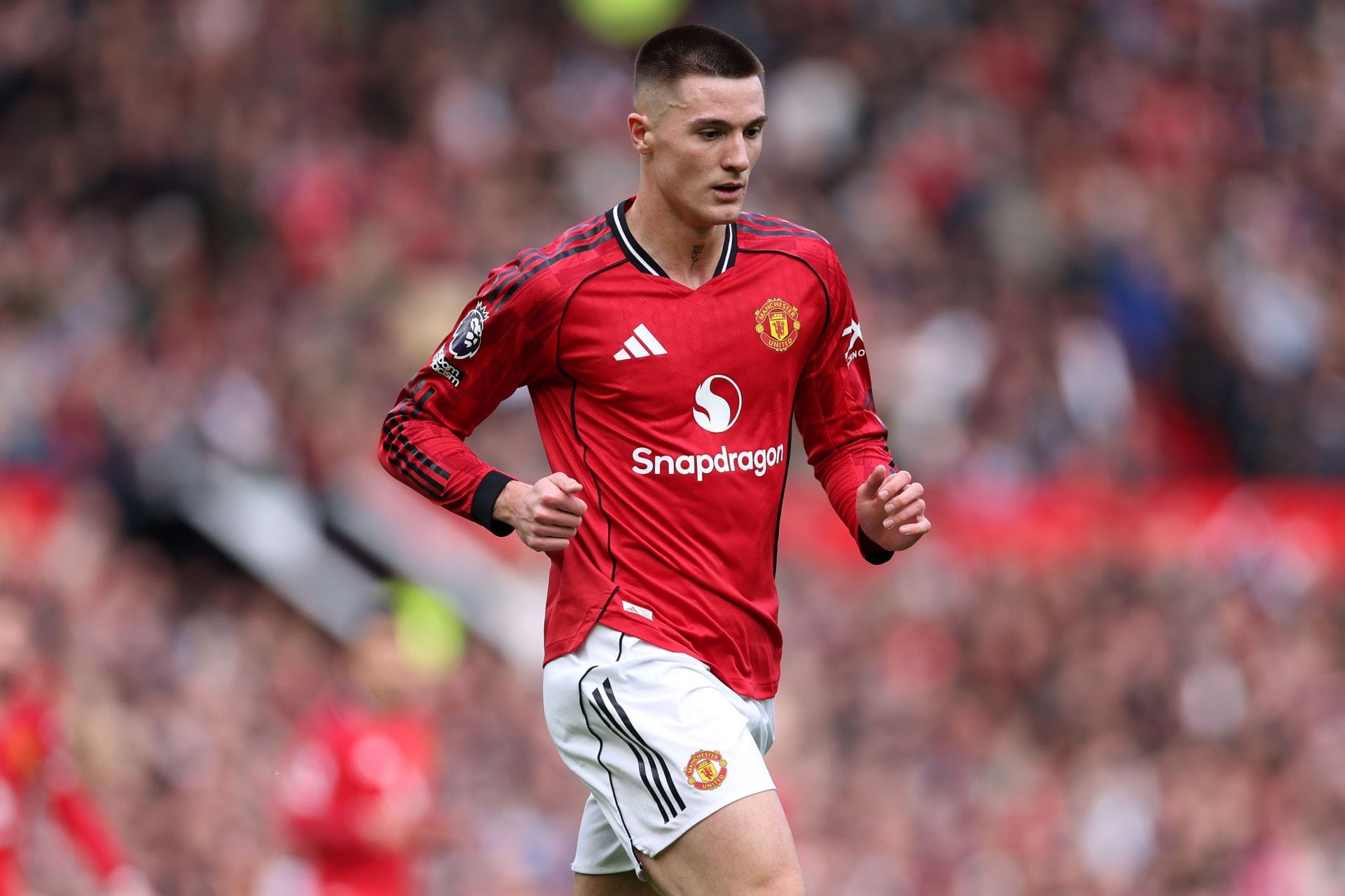 “You’re wasting time on certain players” - Nicky Butt names replacement Manchester United should sign for Sesko 