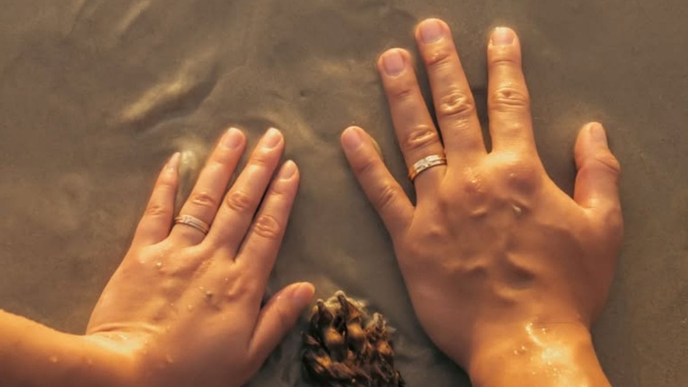 WATCH: Top AEW Star Accidentally Lays Out His Wife During A Match Outside The Company