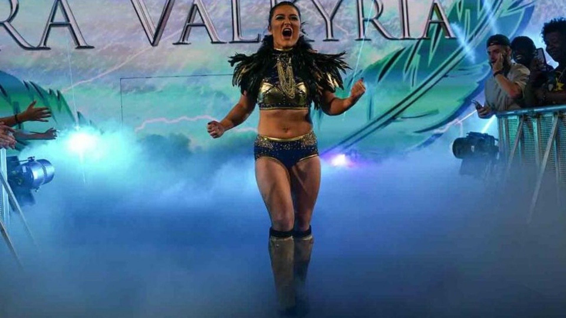 Lyra Valkyria and female WWE stars celebrate huge anniversary together