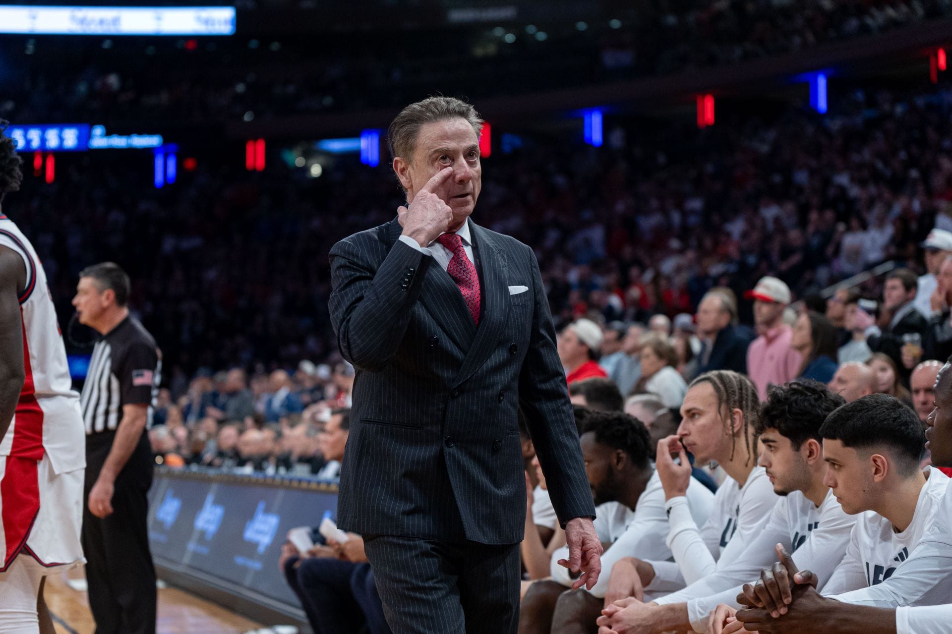 "Absolute blasphemy," "Committee is full of idiots": Hoops fans revolt as St. John's gets No. 5 seed despite Big East title while UConn earns No. 2