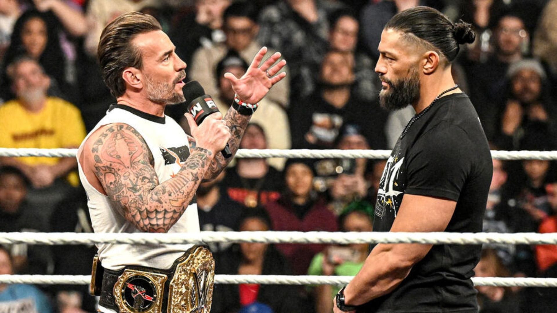 Major WWE star taunts Roman Reigns; teases alliance with CM Punk ahead of WrestleMania 