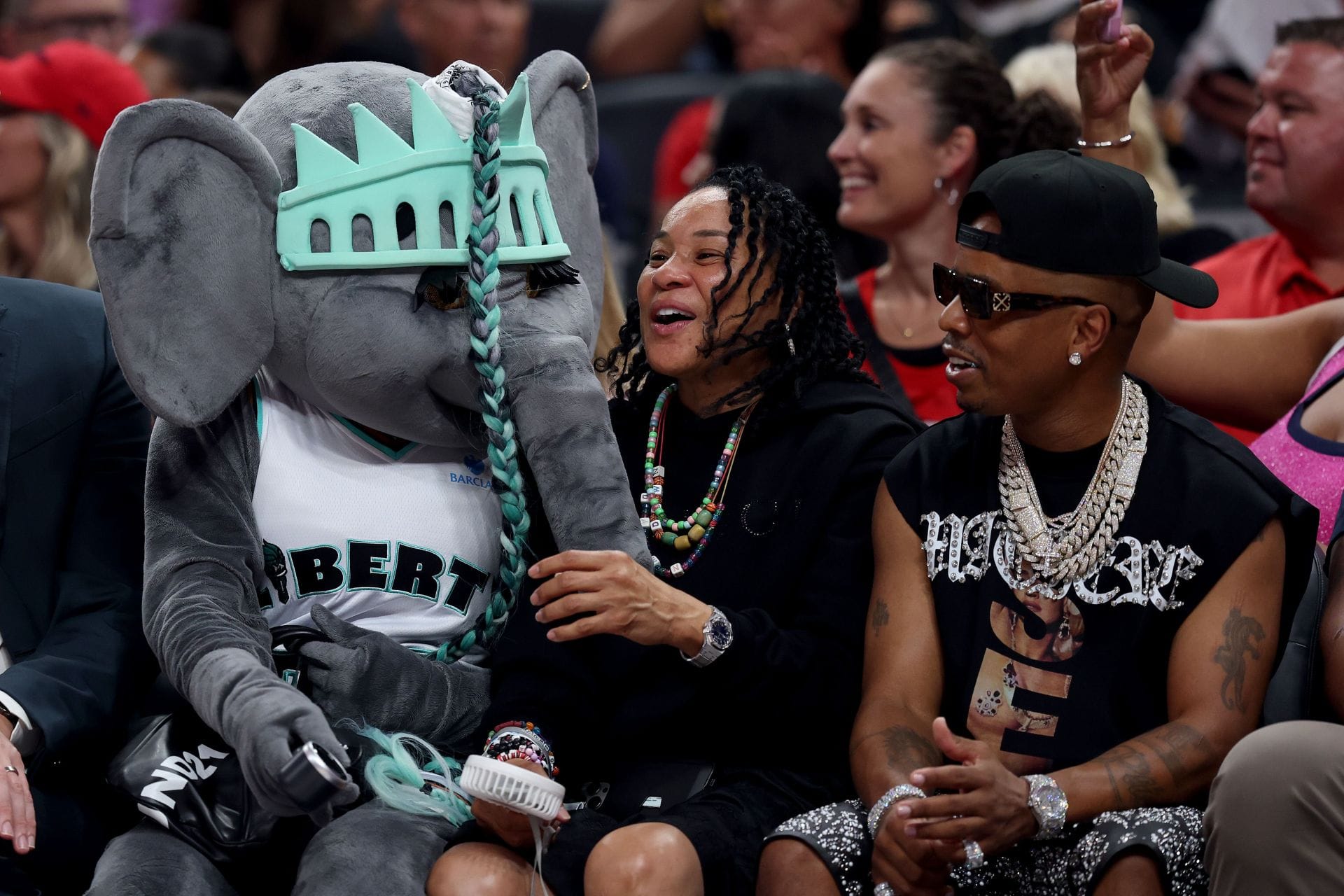 “I’m m*****f***ing pressure”: Dawn Staley shoots blunt warning while making superfan Plies laugh out loud