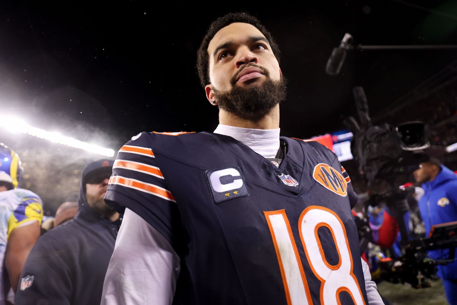 "He's asking to borrow their nailpolish," "Curse has began": NFL fans mock Caleb Williams for partying with Kendall & Kylie Jenner at Coachella 