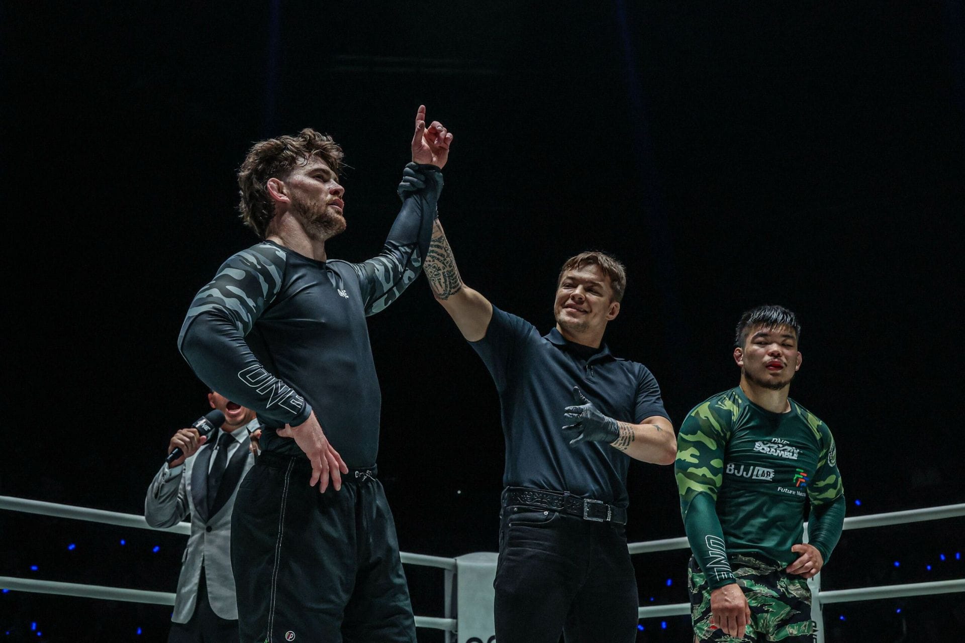 ONE Fight Night 42 recap and results: Dante Leon's late catch powers him to victory in Kenta Iwamoto rematch