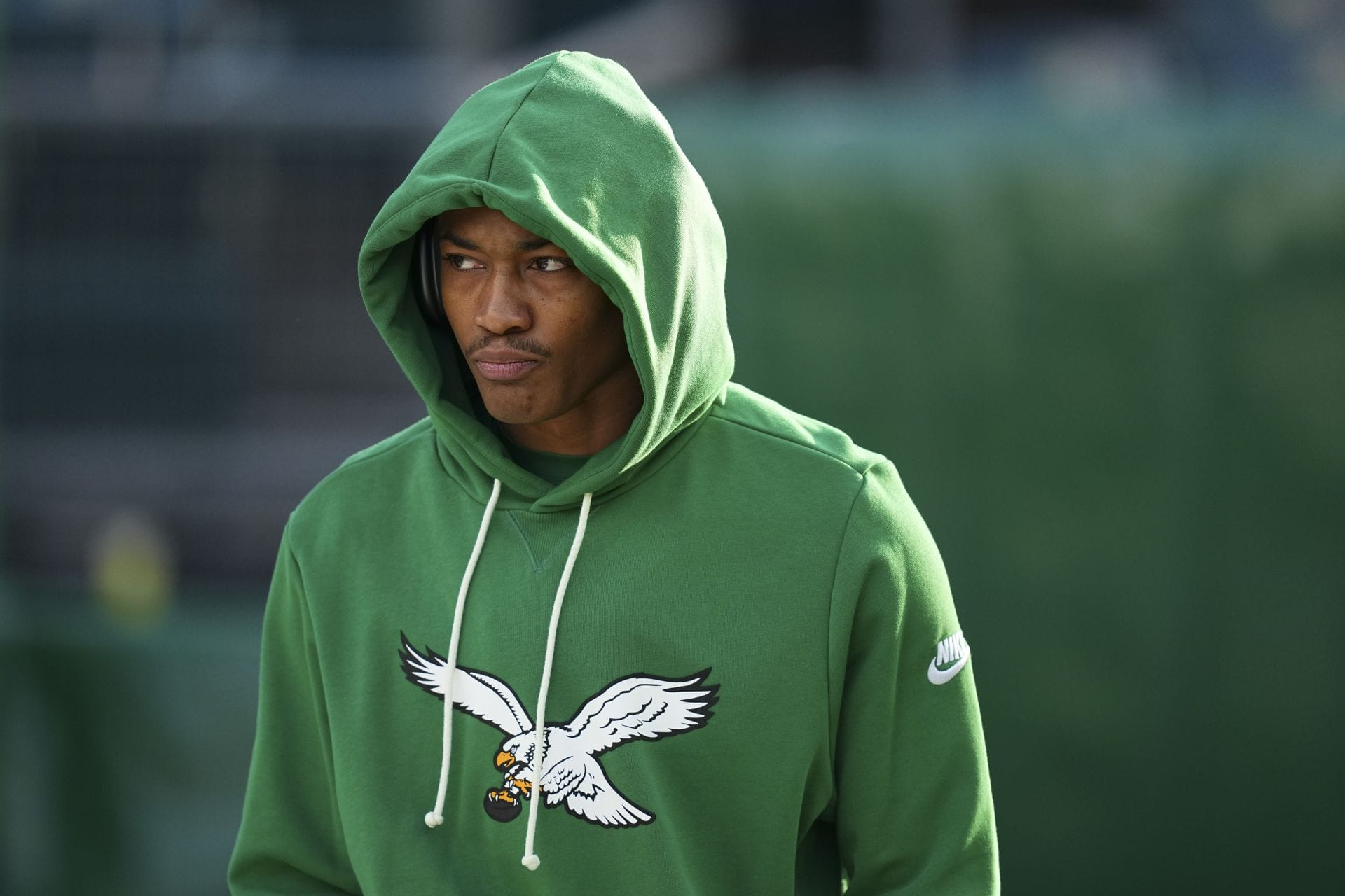 WATCH: DeVonta Smith hooks Dan Orlovsky's son Madden up with 'Eagles swag bag' in heartwarming World Autism Awareness Day surprise