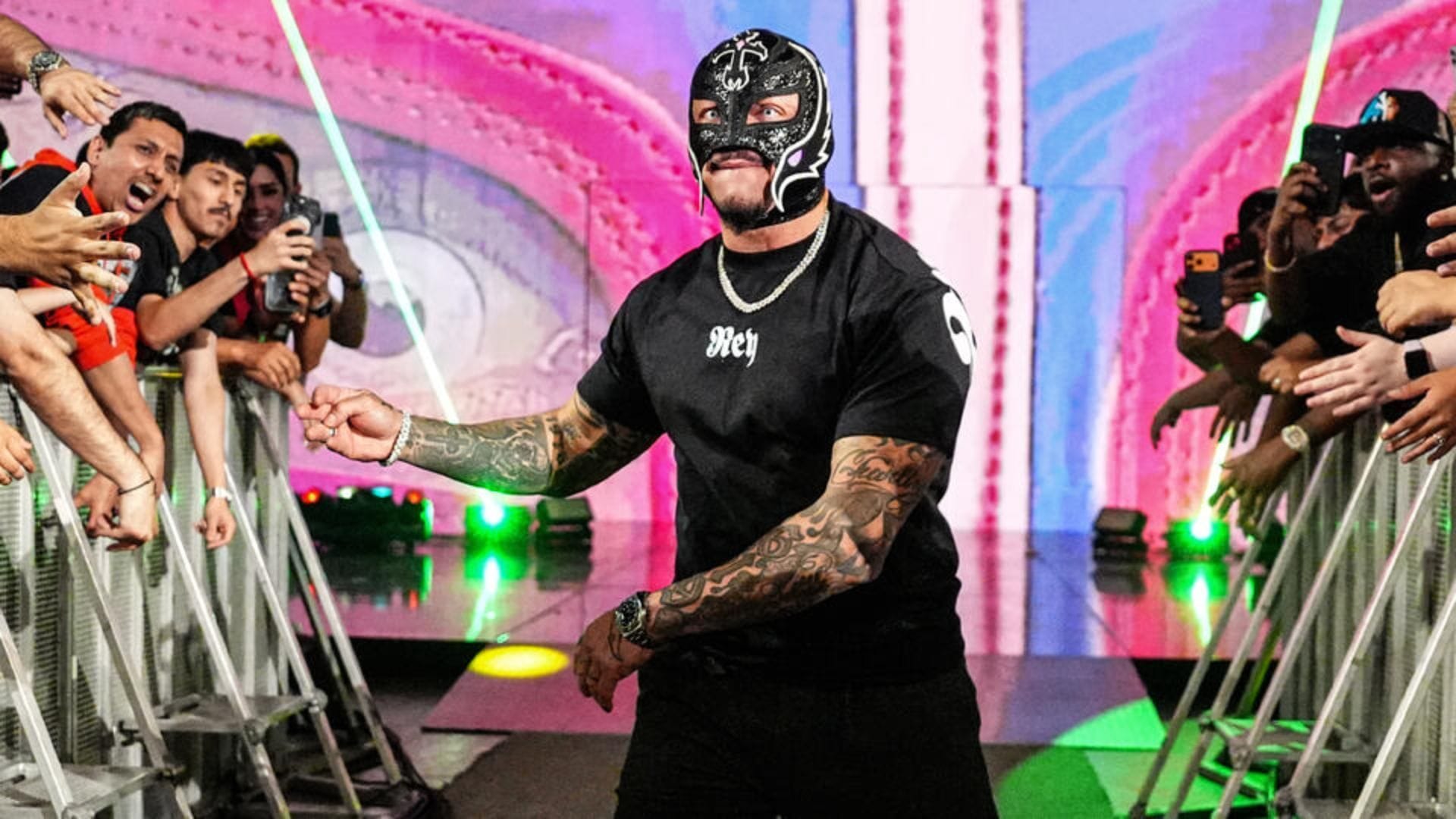 "I’m done" - Massive AEW Star Looks Back On Scary Incident With Rey Mysterio