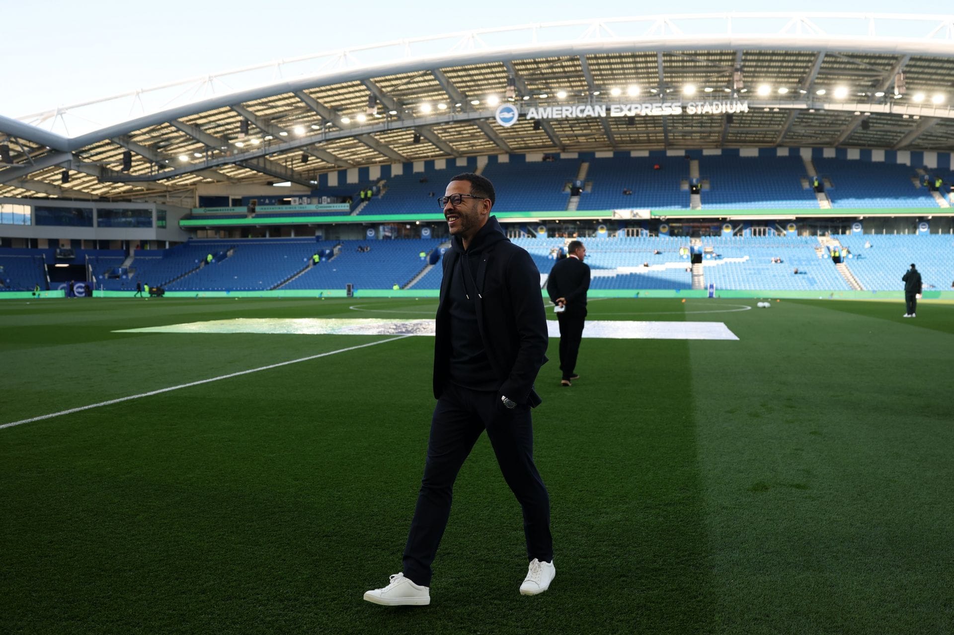 "If you can't handle that you shouldn't be here" - Liam Rosenior rips into his Chelsea players after 3-0 defeat against Brighton