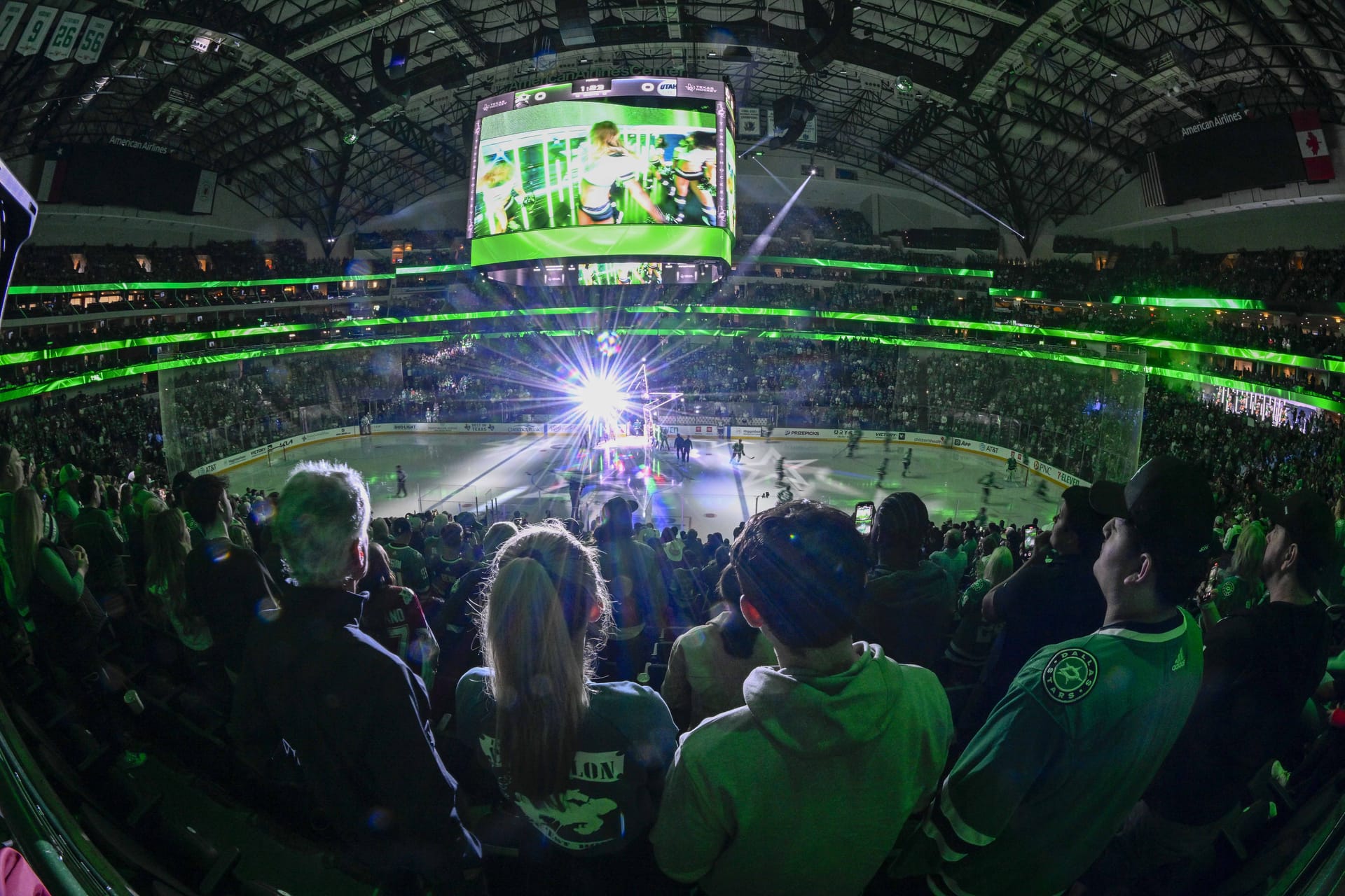 What happened to Dallas Stars fan who made Nazi salute at game? Team release statement after crackdown on individual