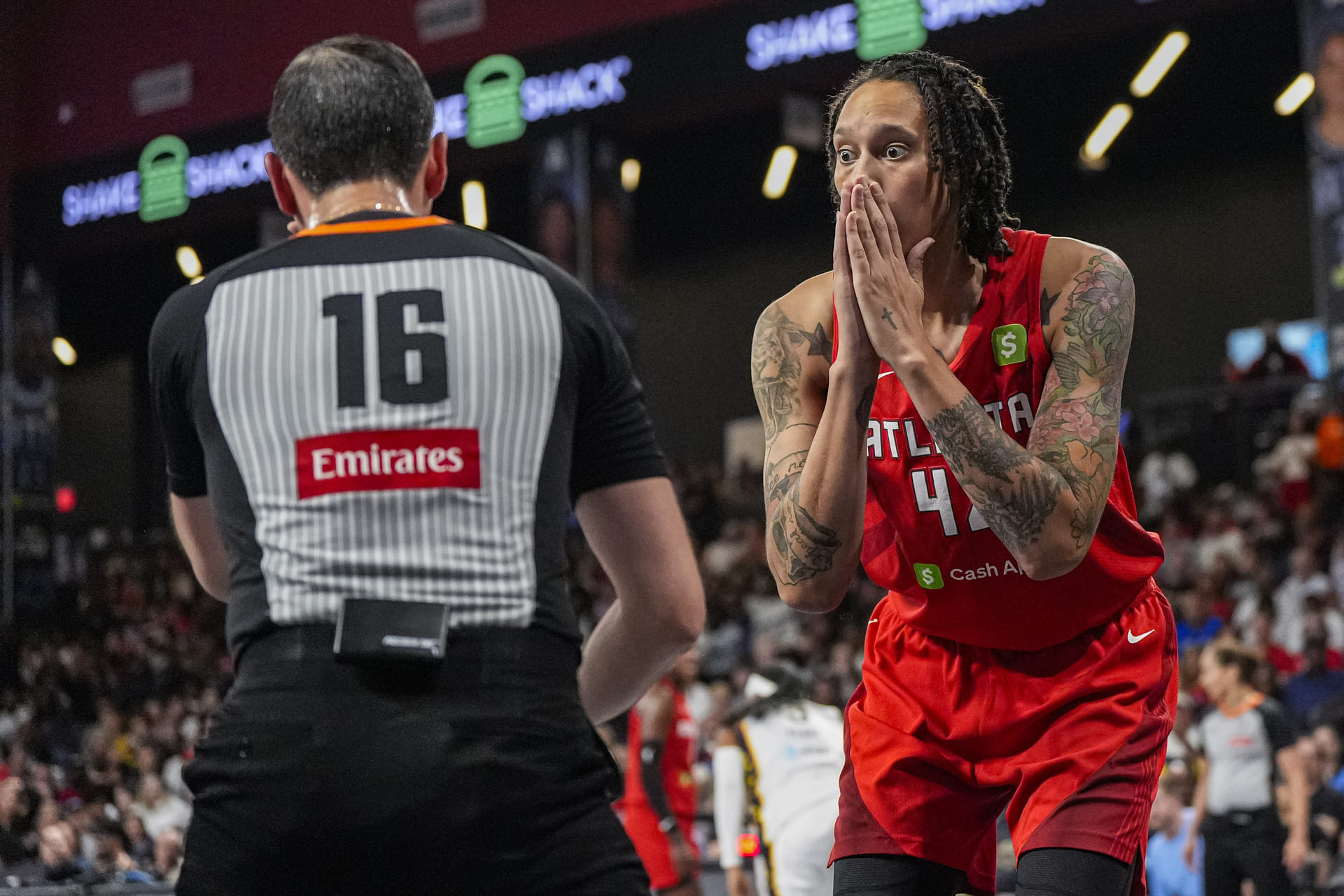 "She Don't Wanna Play With Angel": WNBA Fans React as Brittney Griner Joins Suns in Shocking Move 