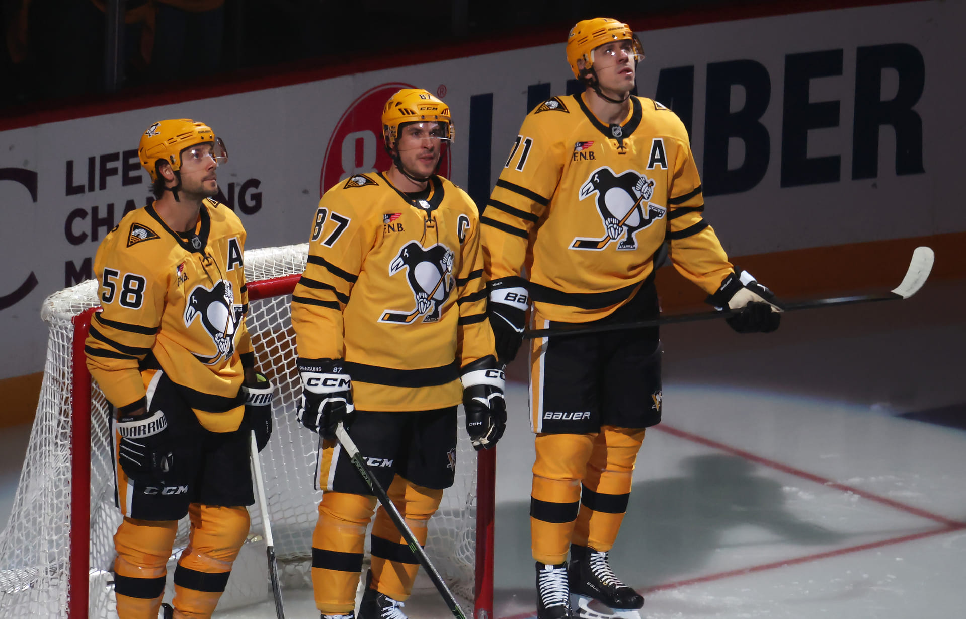 "Geno and Letang go to go": PIT fans want Penguins veteran-core blown up after playoff elimination by Flyers