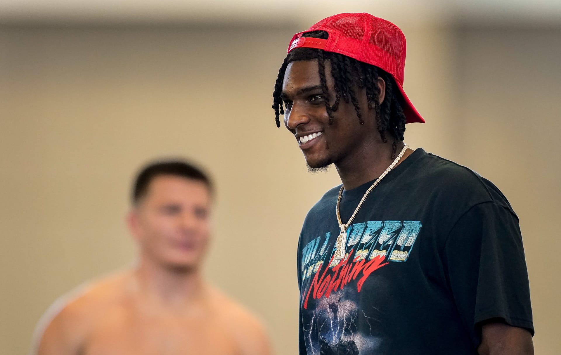 "This here's elite meme material ffs": Cam Ward trolled by fans after Titans QB's construction look