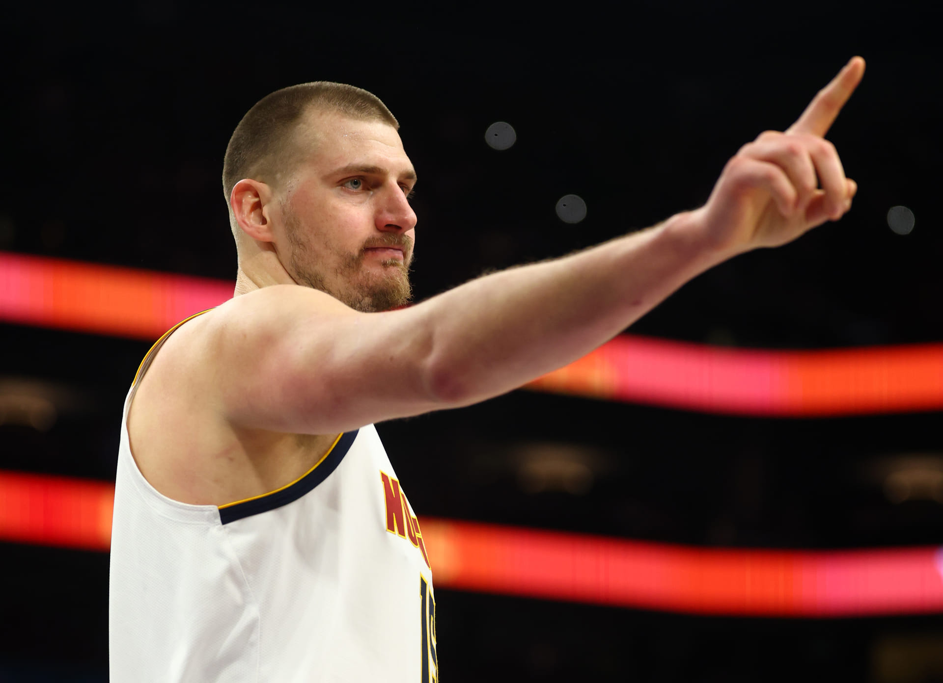 "Tell him the Academy Awards already happened this year" - Stan Van Gundy Roasts Nikola Jokic With Savage Call Out Over Flopping Against Spurs