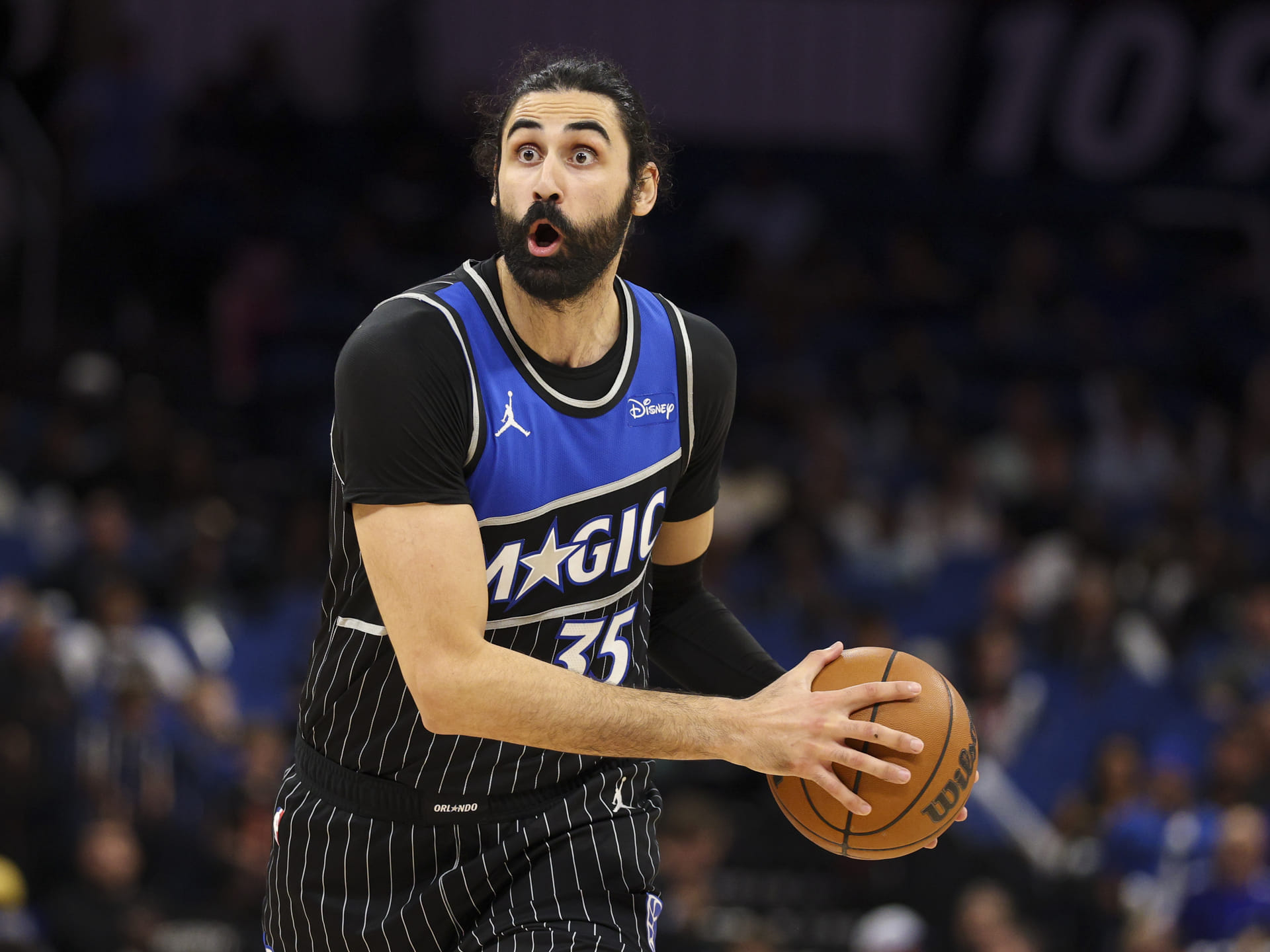 "It’s bullsh*t to the brand of NBA" - Ex-Knicks Guard Slams Magic's Noah Penda's 'Cocaine' Pre-Game Handshake With Goga Bitadze