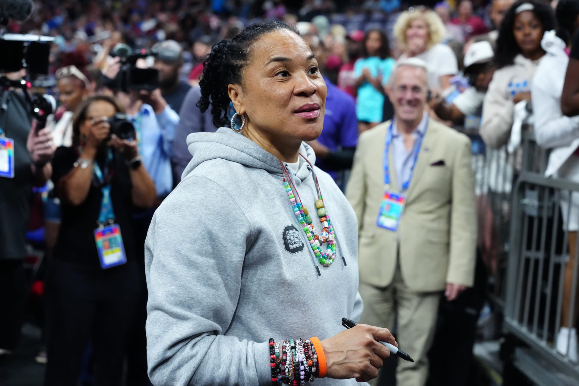 South Carolina vs. UCLA championship game predictions & where to watch for April 6 | Women’s NCAA Tournament 2026