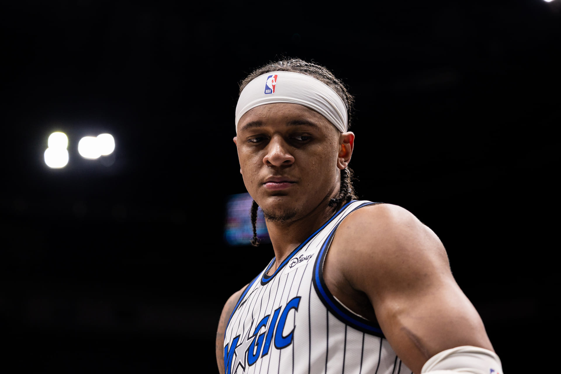 "Paolo Banchero went full Magic Johnson??" - NBA Fans Stunned as Orlando Magic Star Threatens Trade Demand if Coach Jamahl Mosley Stays