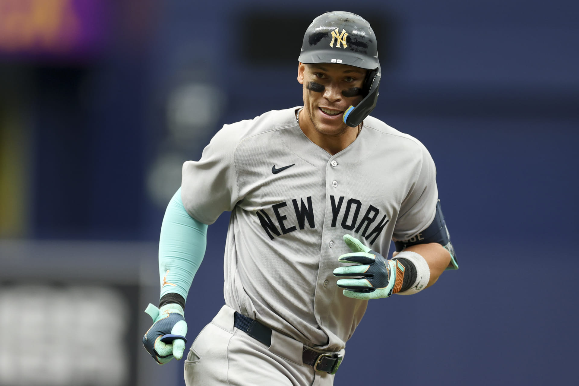 "Mad respect to Aaron Judge";"That’s glazing" - Fans split over Yankees captain's Mike Trout verdict
