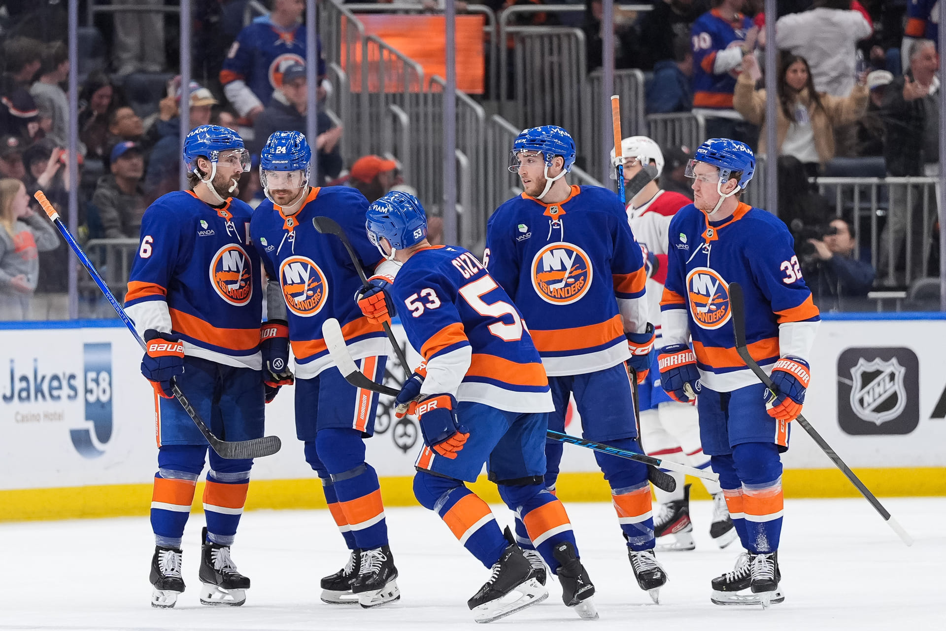 "Matthew Schaefer is a bust, now everyone sees it": Fans react as New York Islanders fail to make Stanley Cup playoffs once again